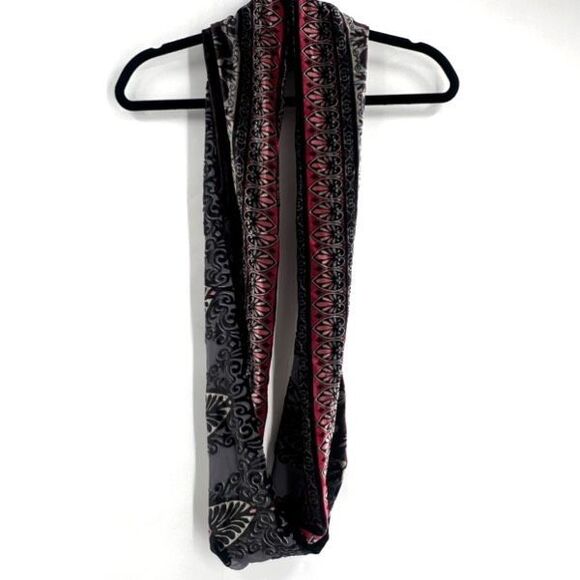 Vintage Velvet Whimsigoth Red & Black Infinity Scarf - Picture 7 of 10
